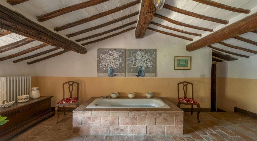 Photo of Umbrian Stone