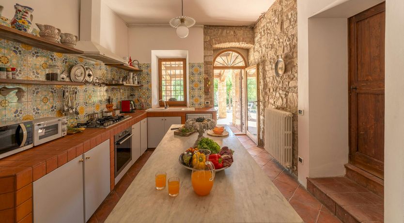 Photo of Umbrian Stone