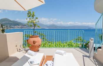 Amalfi Serenity Holiday Home