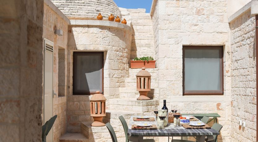 Photo of Oak & Trulli