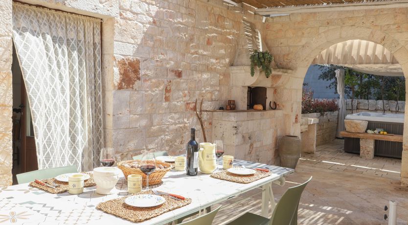 Photo of Oak & Trulli