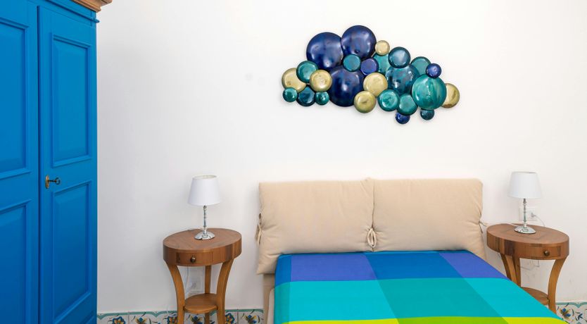 Photo of Capri Colours