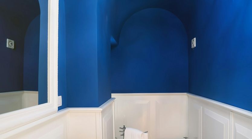 Photo of Capri Colours