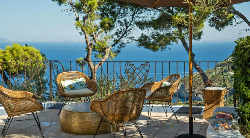 Photo of Capri Colours