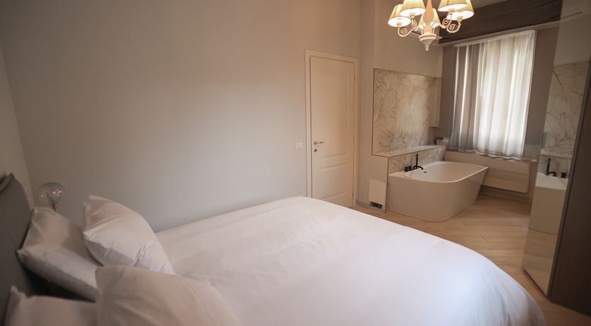 Photo of Florentine Modern