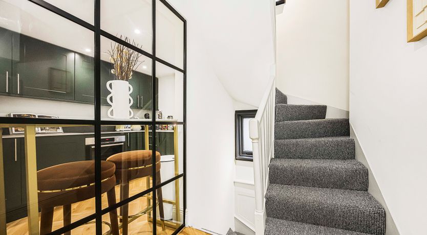 Photo of Bloomsbury Breeze