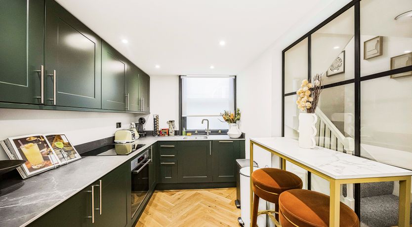 Photo of Bloomsbury Breeze