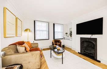 Bloomsbury Breeze Holiday Home