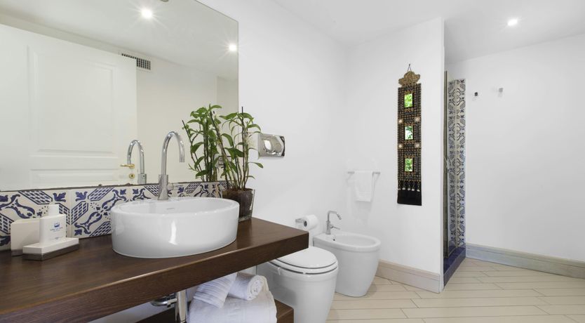 Photo of The Italian Pearl