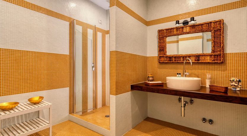 Photo of The Italian Pearl