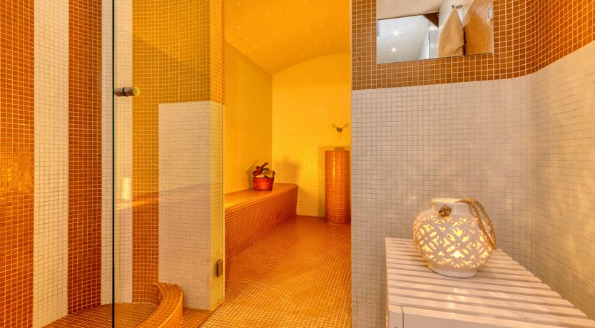 Photo of The Italian Pearl