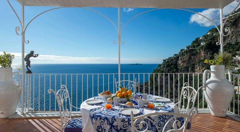 Photo of Majolica Magic