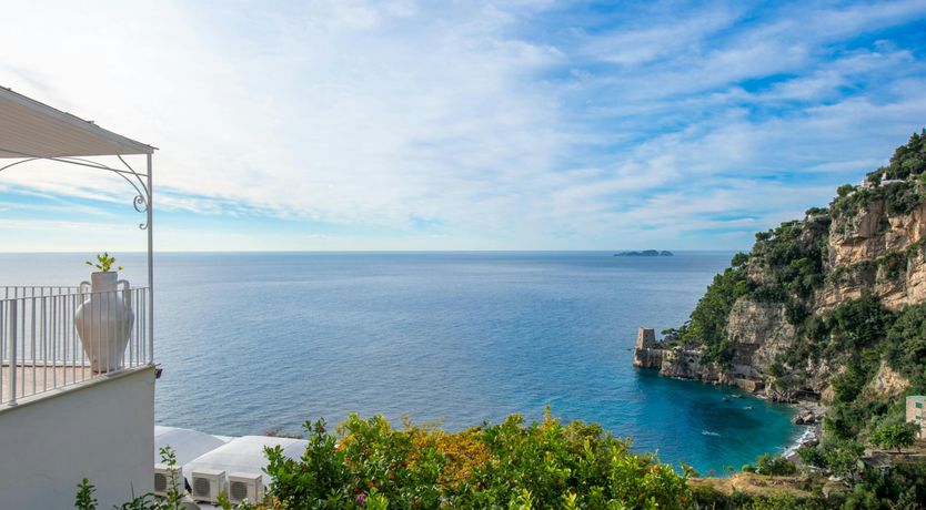 Photo of Majolica Magic