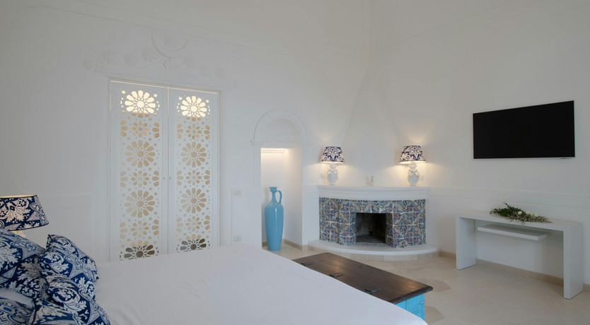 Photo of Majolica Magic