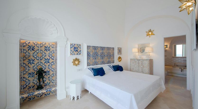 Photo of Majolica Magic