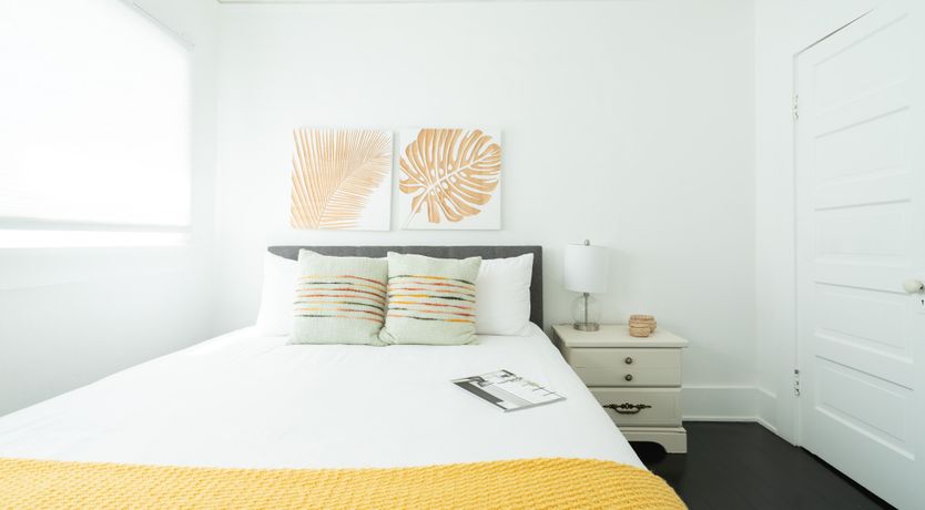 Photo of Sittin' Pretty