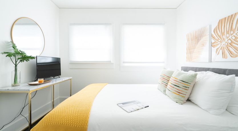 Photo of Sittin' Pretty