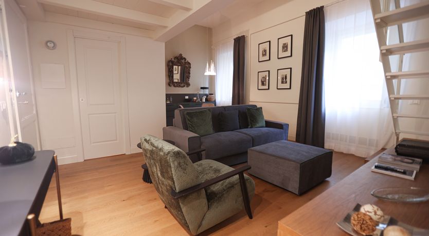 Photo of Florentine Retreat