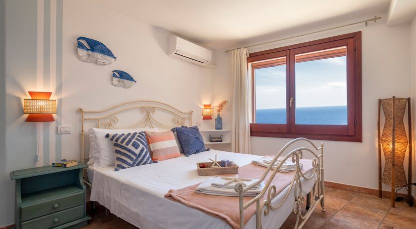 Photo of Sardinian Serenade