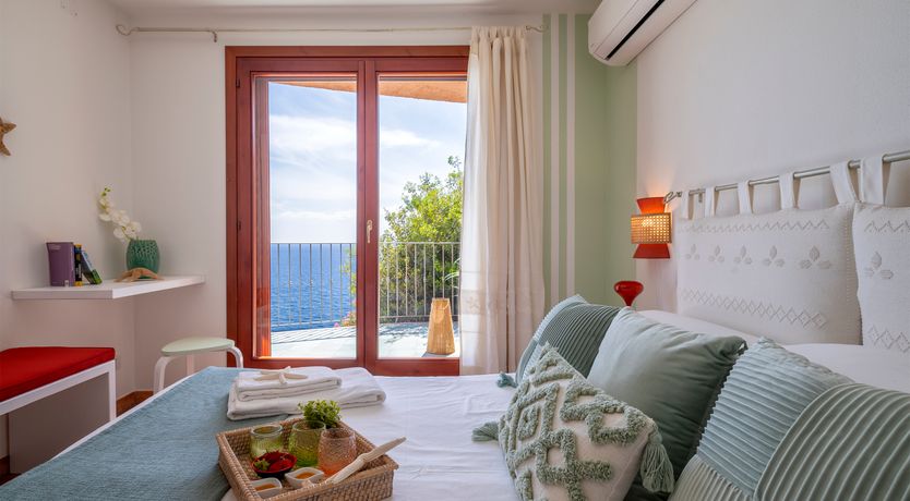 Photo of Sardinian Serenade