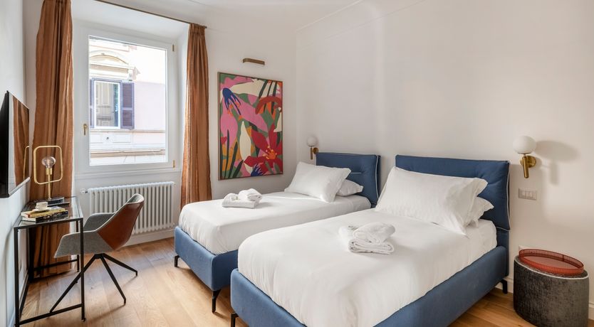 Photo of Roman Paradise