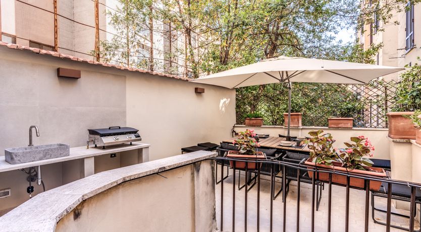 Photo of Roman Paradise