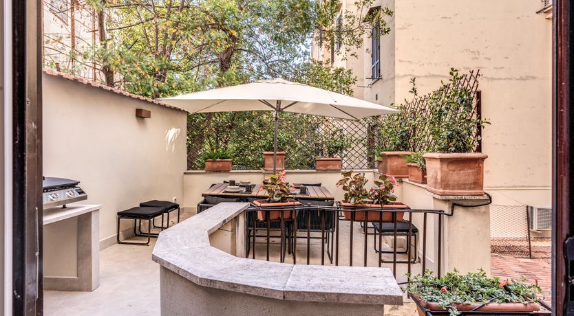 Photo of Roman Paradise