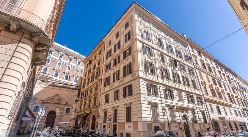 Photo of Roman Paradise