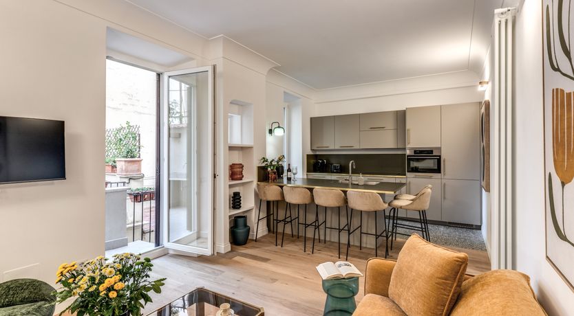 Photo of Roman Paradise