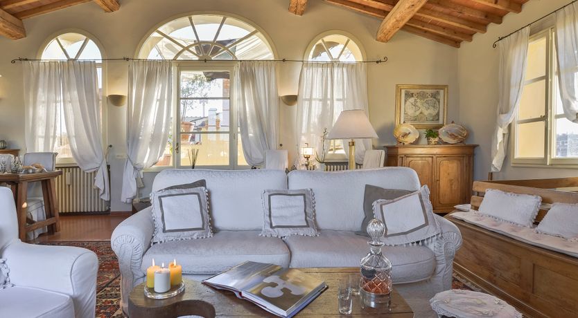 Photo of Windows on Florence