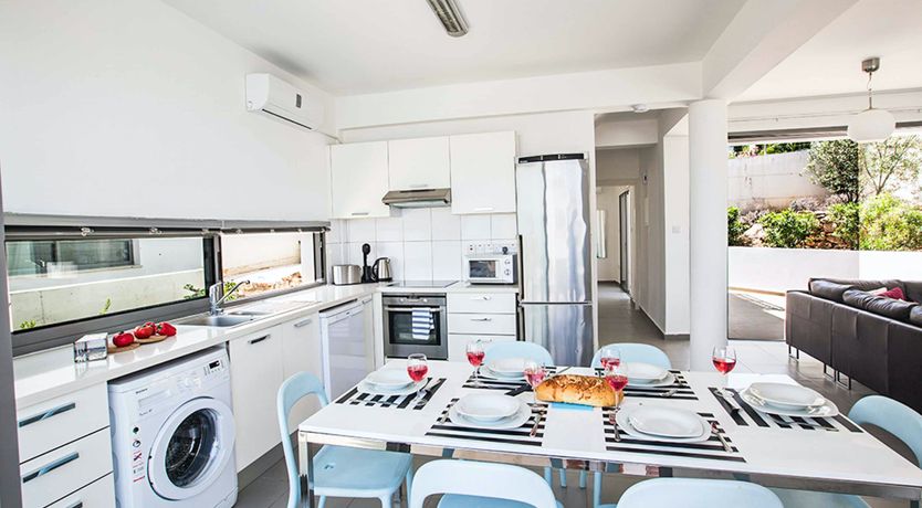 Photo of Just Hideaway