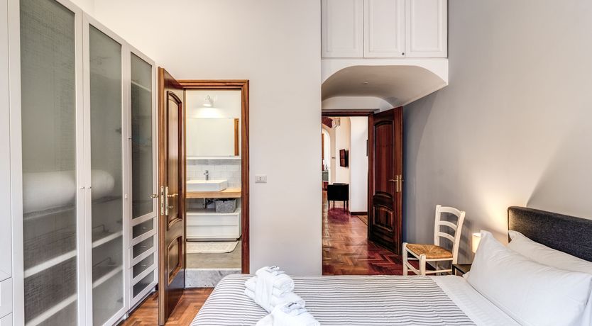 Photo of Piazzas & Markets