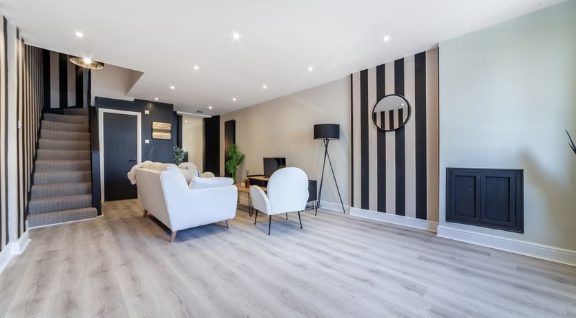 Photo of Black, White & Teal