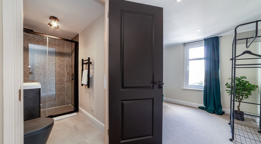 Photo of Black, White & Teal