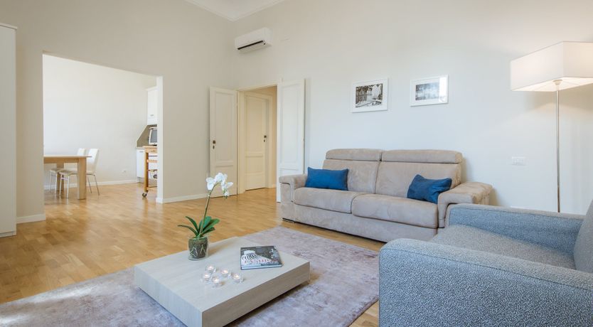 Photo of The Piazza Tales