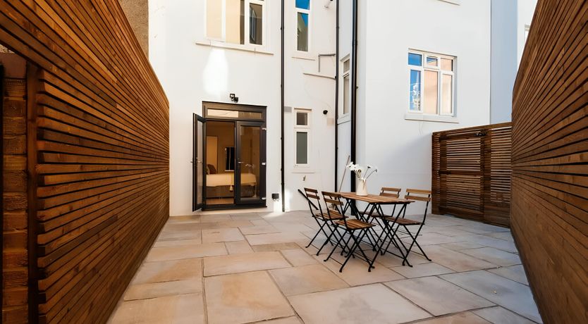 Photo of London Lifestyle