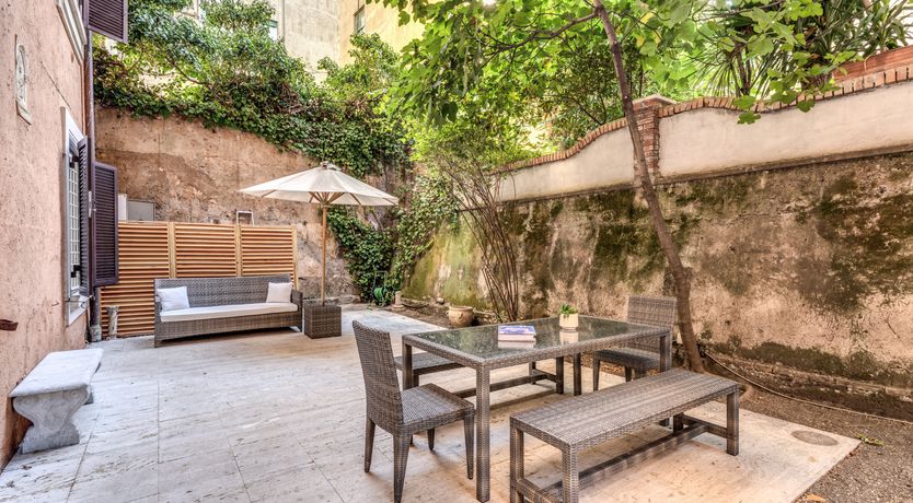 Photo of Roman Statues