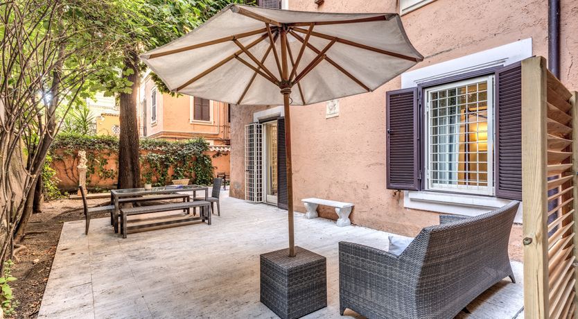 Photo of Roman Statues