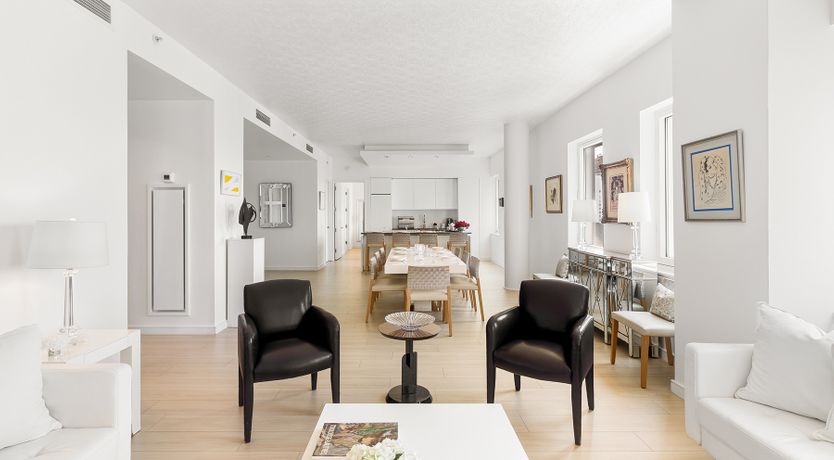 Photo of Bright City Lights