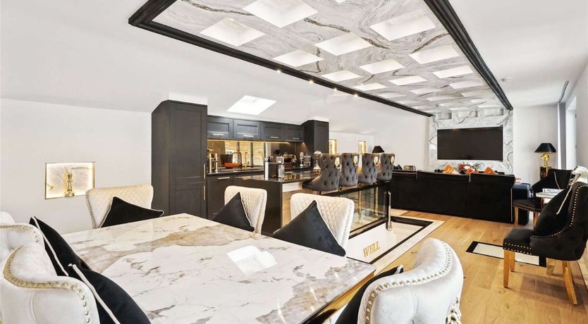 Photo of Gilded Marble