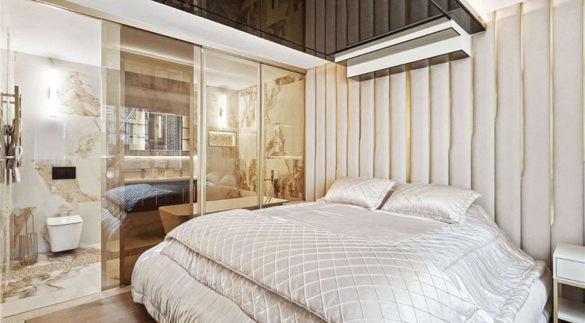 Photo of Gilded Marble