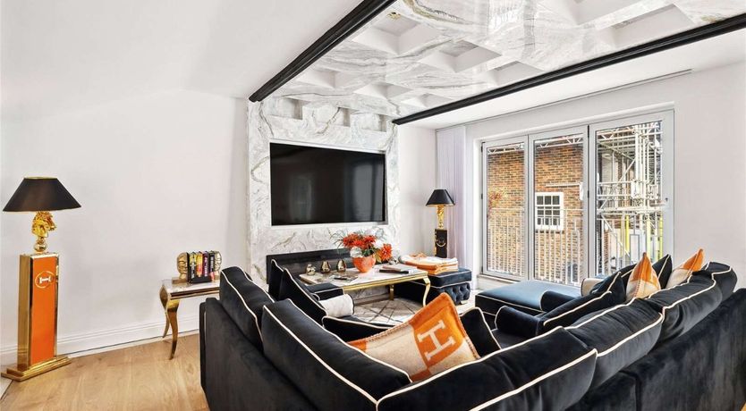 Photo of Gilded Marble