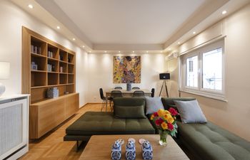 Stylish Kolonaki 2 Bdr apartment  Holiday Home
