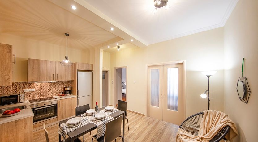 Photo of Comfortable Patisia apartment 