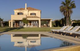 Photo of heaven-on-earth-private-villa-pethrolassa-beach