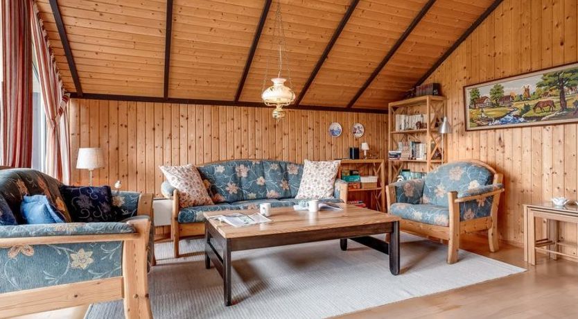 Photo of "Ovine" - 900m from the sea