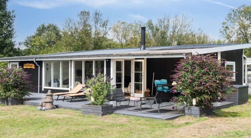 Photo of "Sakulfuer" - 390m from the sea