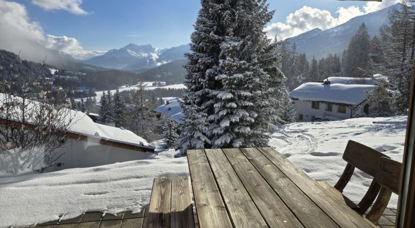 Photo of Ferienwohnung Sur Lai