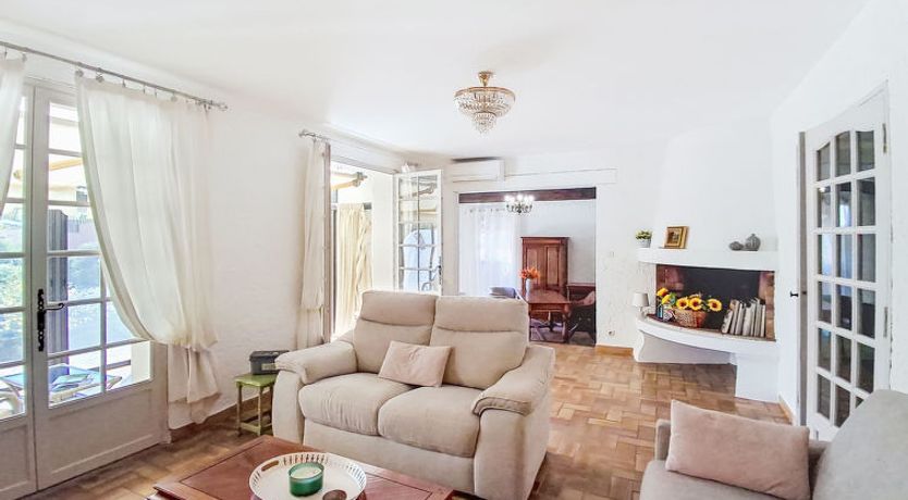 Photo of La Coustelline