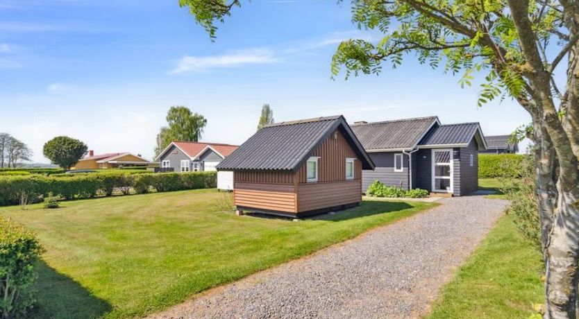 Photo of "Hira" - 200m from the sea